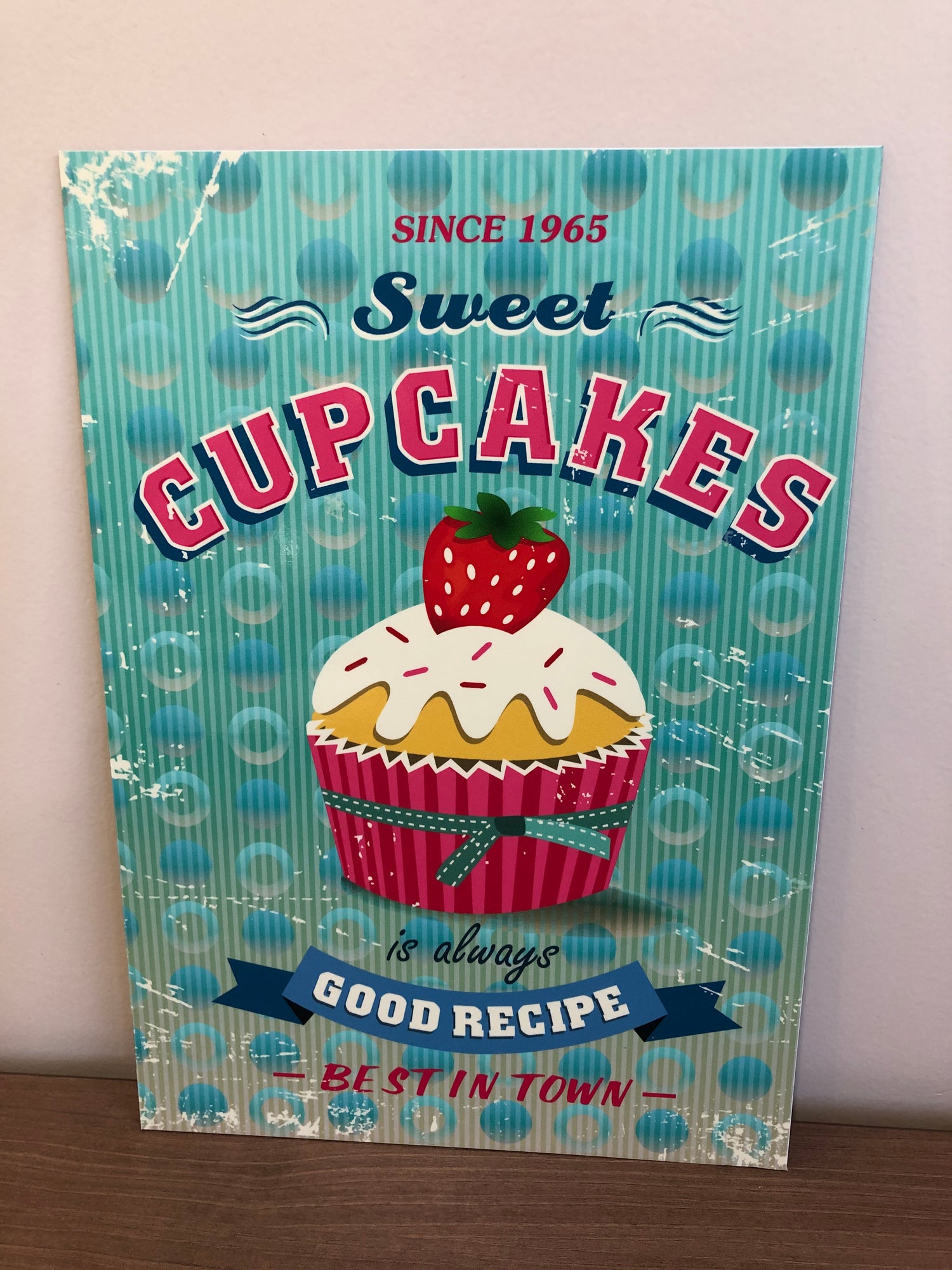 Cupcakes sign