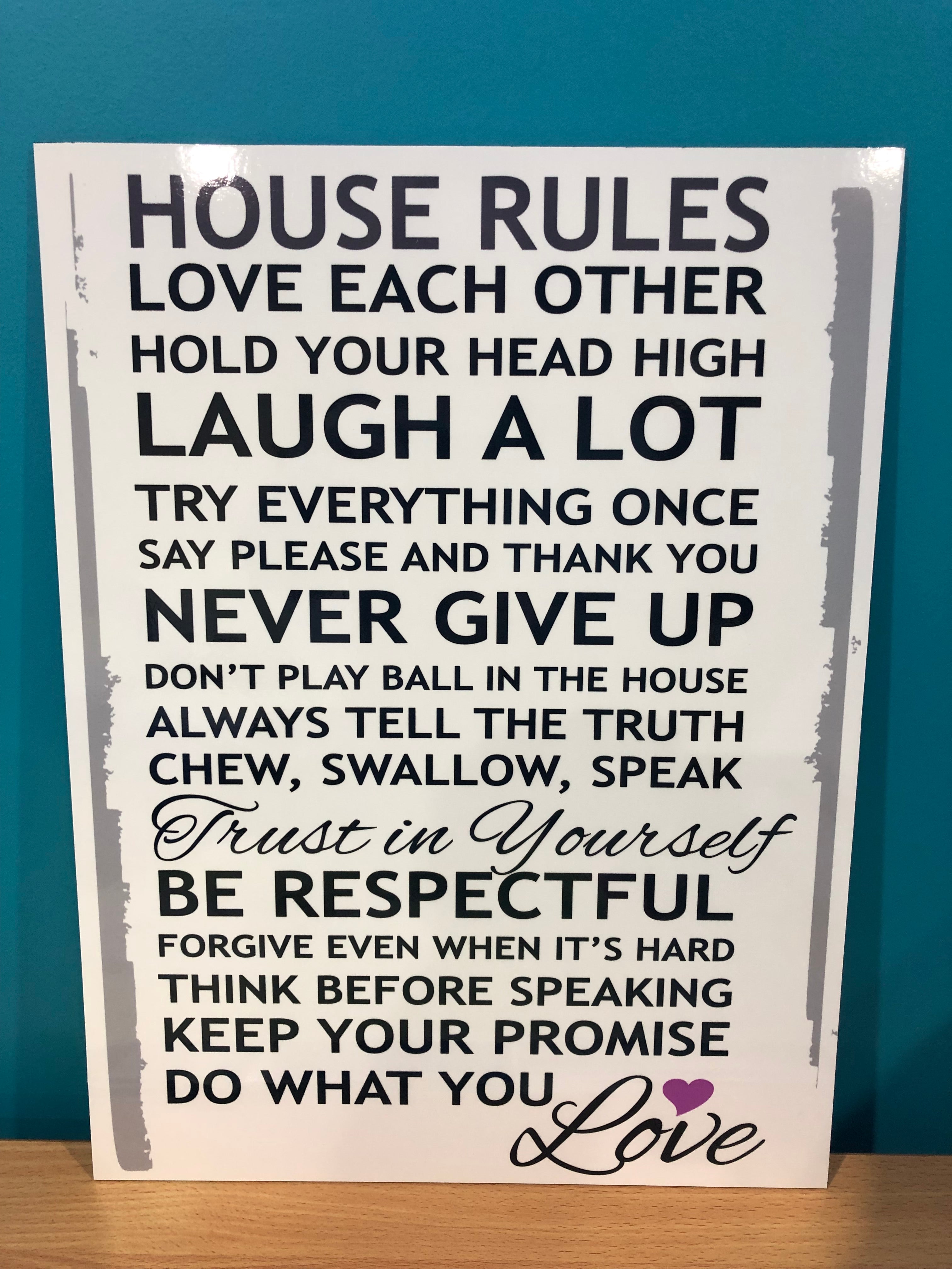 House rules sign