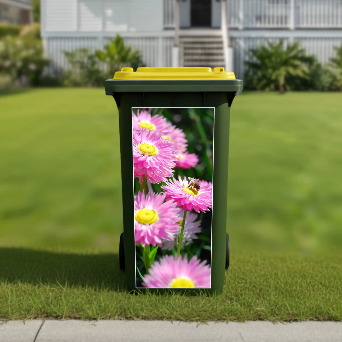 Bee on daisy wheelie bin sticker